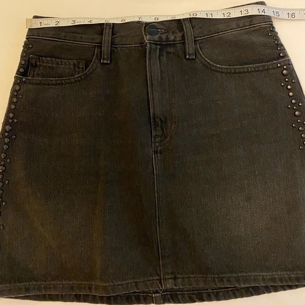 FRAME DENIM Black Dryden Studded Motif Denim Mini Skirt SZ 27 (S)